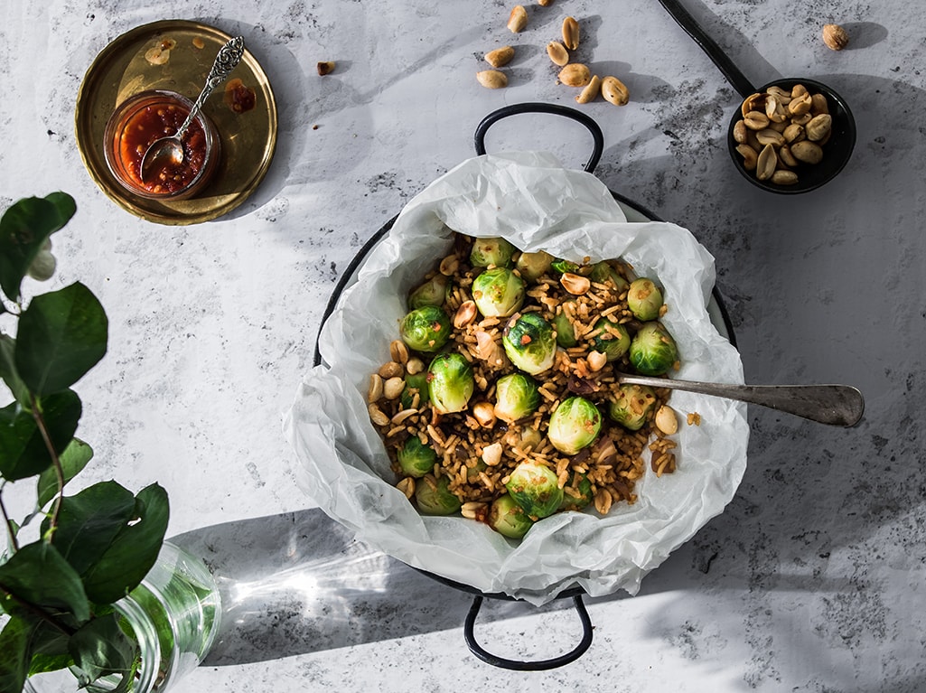 Simple recipe for Brussels sprouts and roasted peanuts