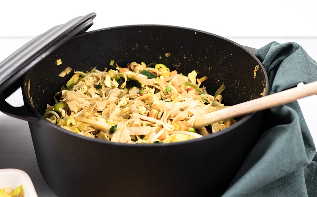 Bami recipe with scrambled tofu