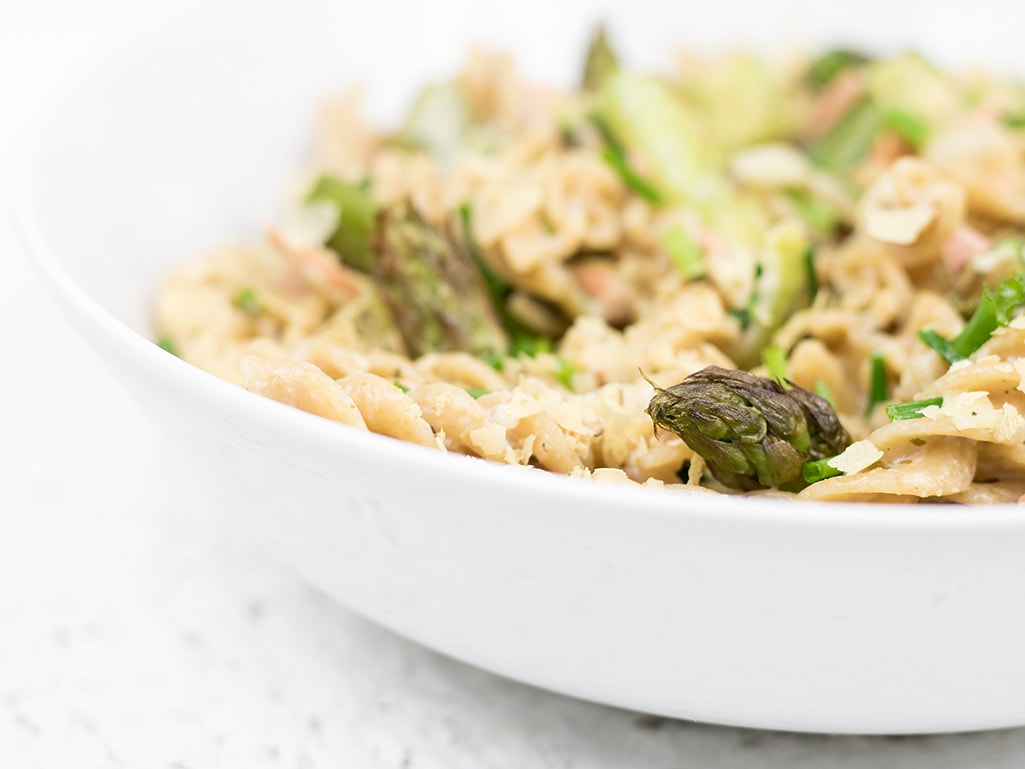 Grilled asparagus recipe with fusilli pasta