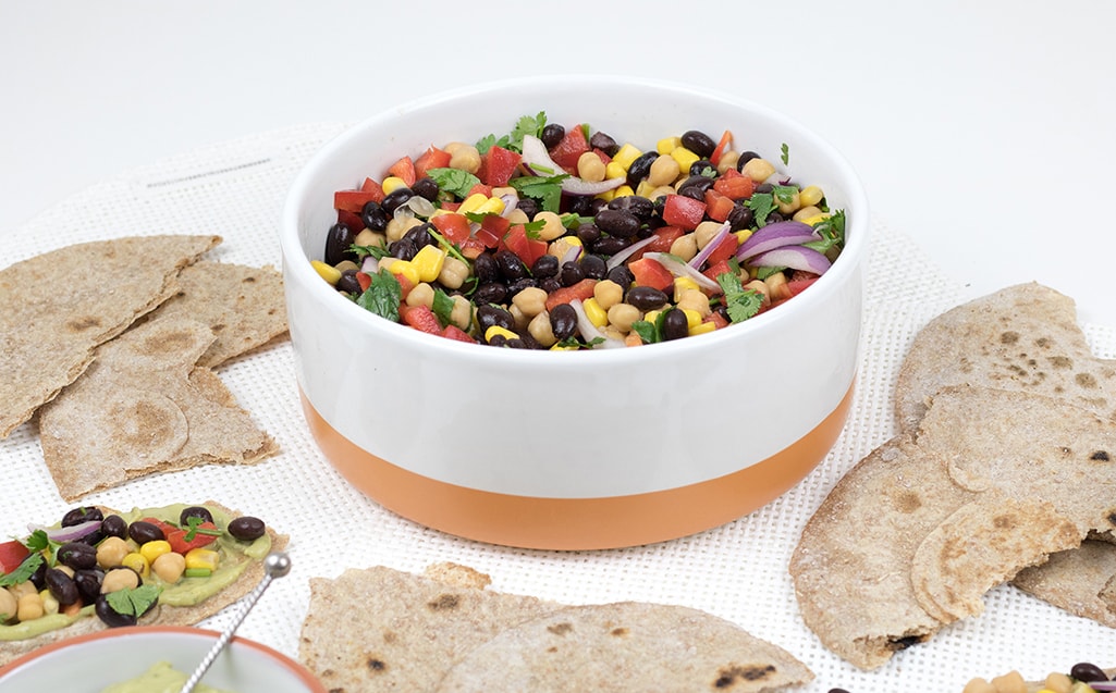 Mixed bean salad with flatbread