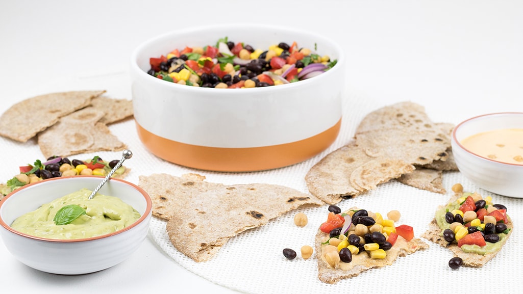 Mixed bean salad with flatbread