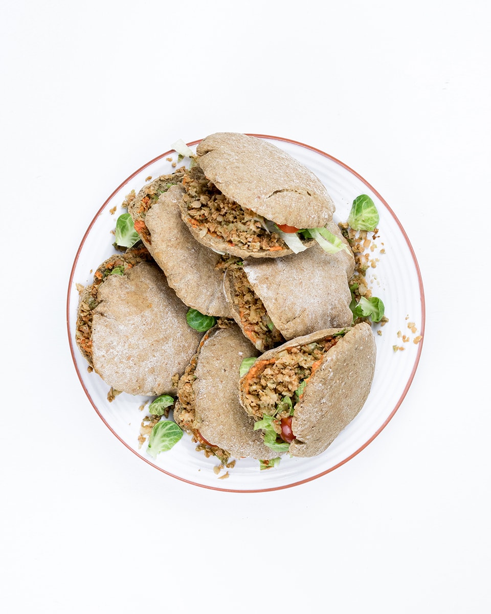 Stuffed pitas with Brussels sprouts and plant-based mince