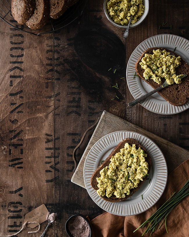 Vegan egg salad with Kala Namak