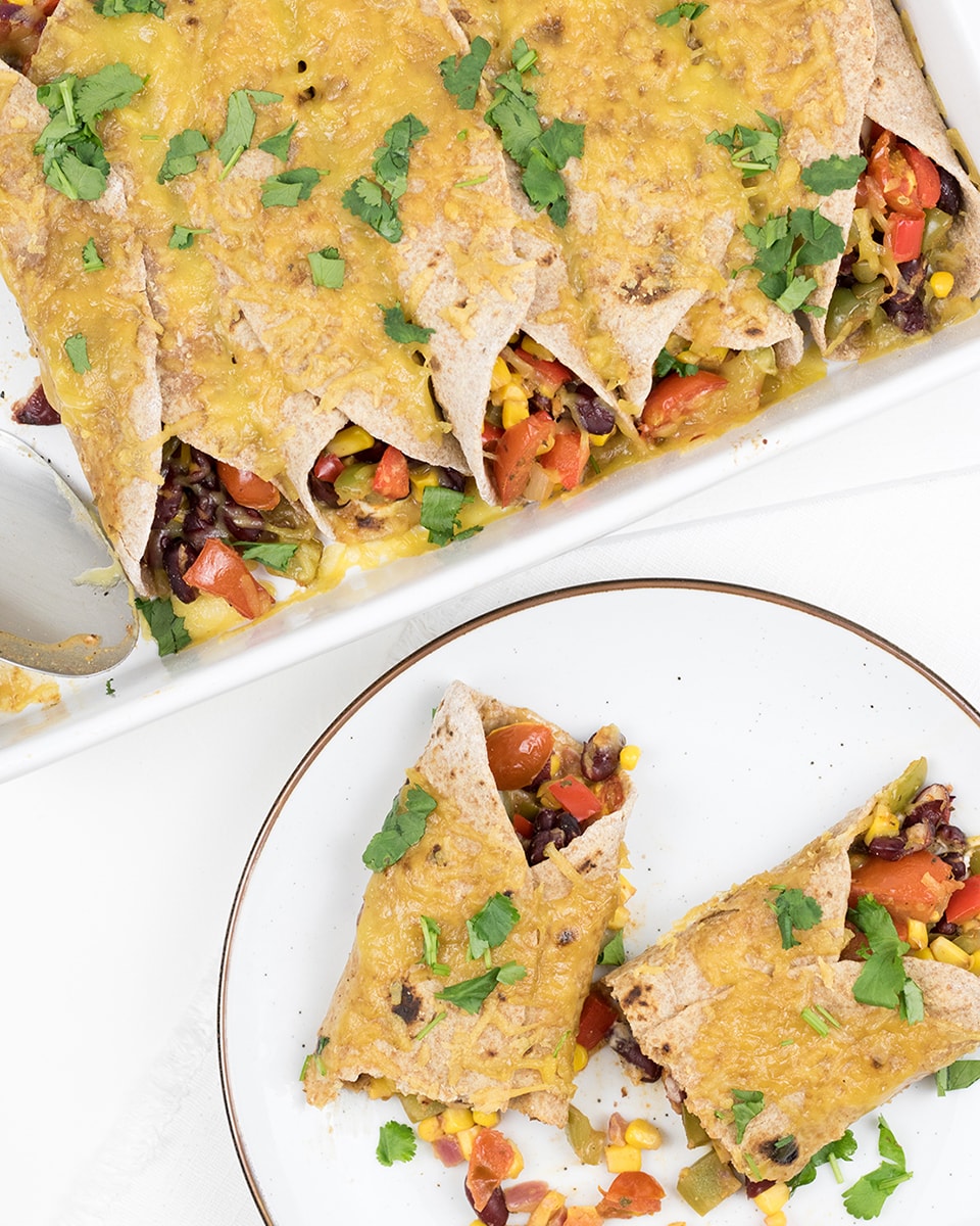 Vegan burritos recipe with homemade wraps, veggies & beans