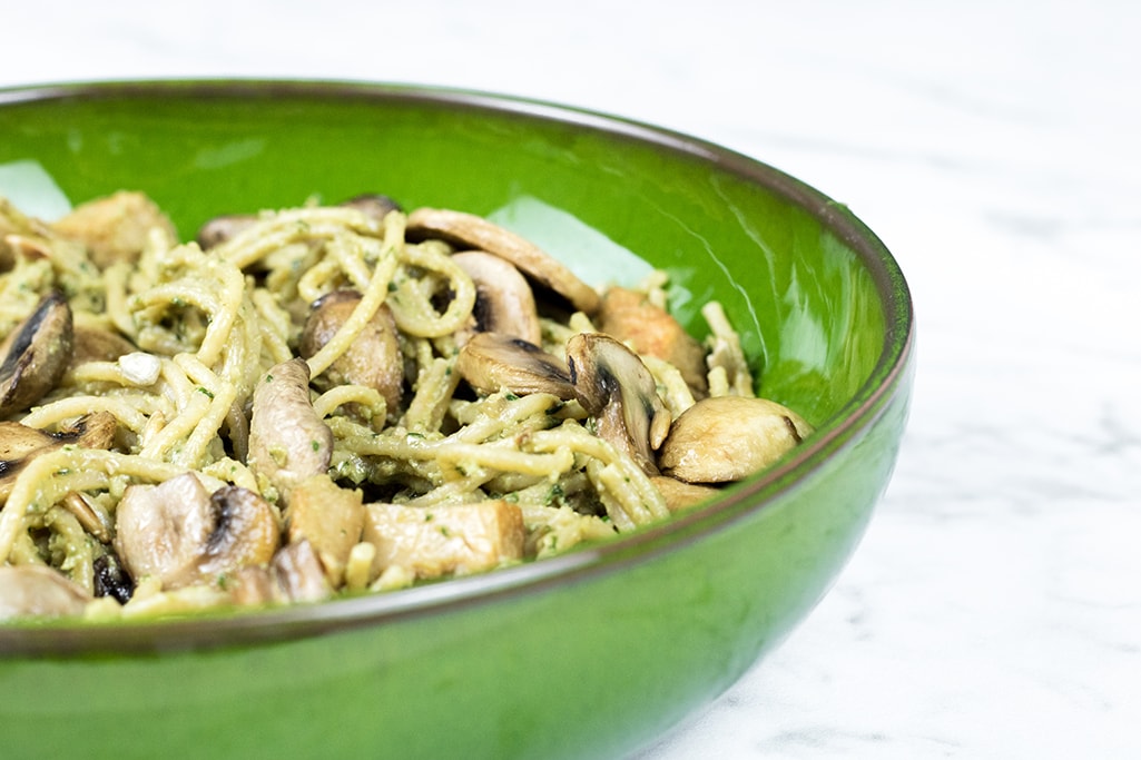 Vegetarian pesto pasta detailed