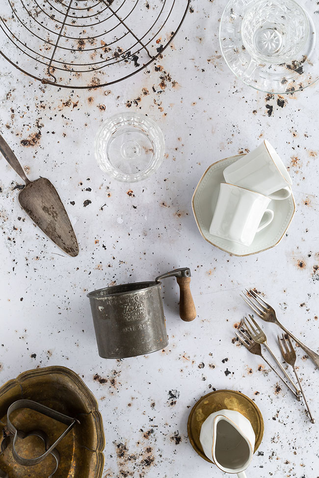 White backdrop with rust for photography. Wipeable, portable and smooth