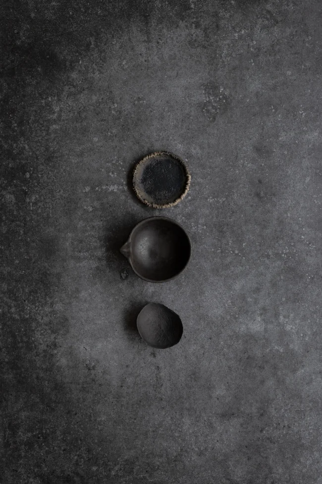 Black textured backdrop for commercial and creative content